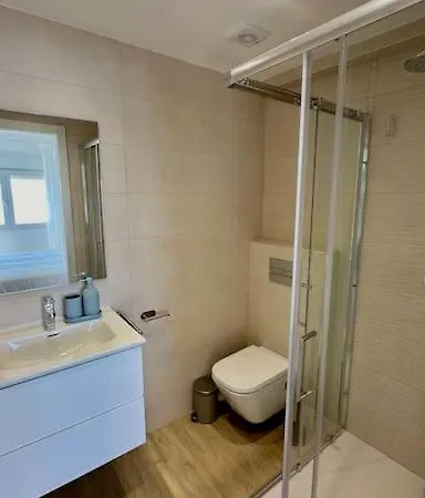 Διαμέρισμα New With Amazing Sea Views *