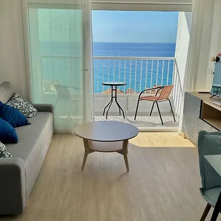 New With Amazing Sea Views *